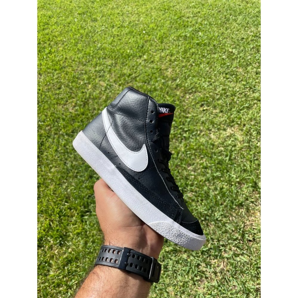 Nike Blazer Mid 77 Kids Size 5.5 Y Shoes Black White Sneakers High DA4086-002